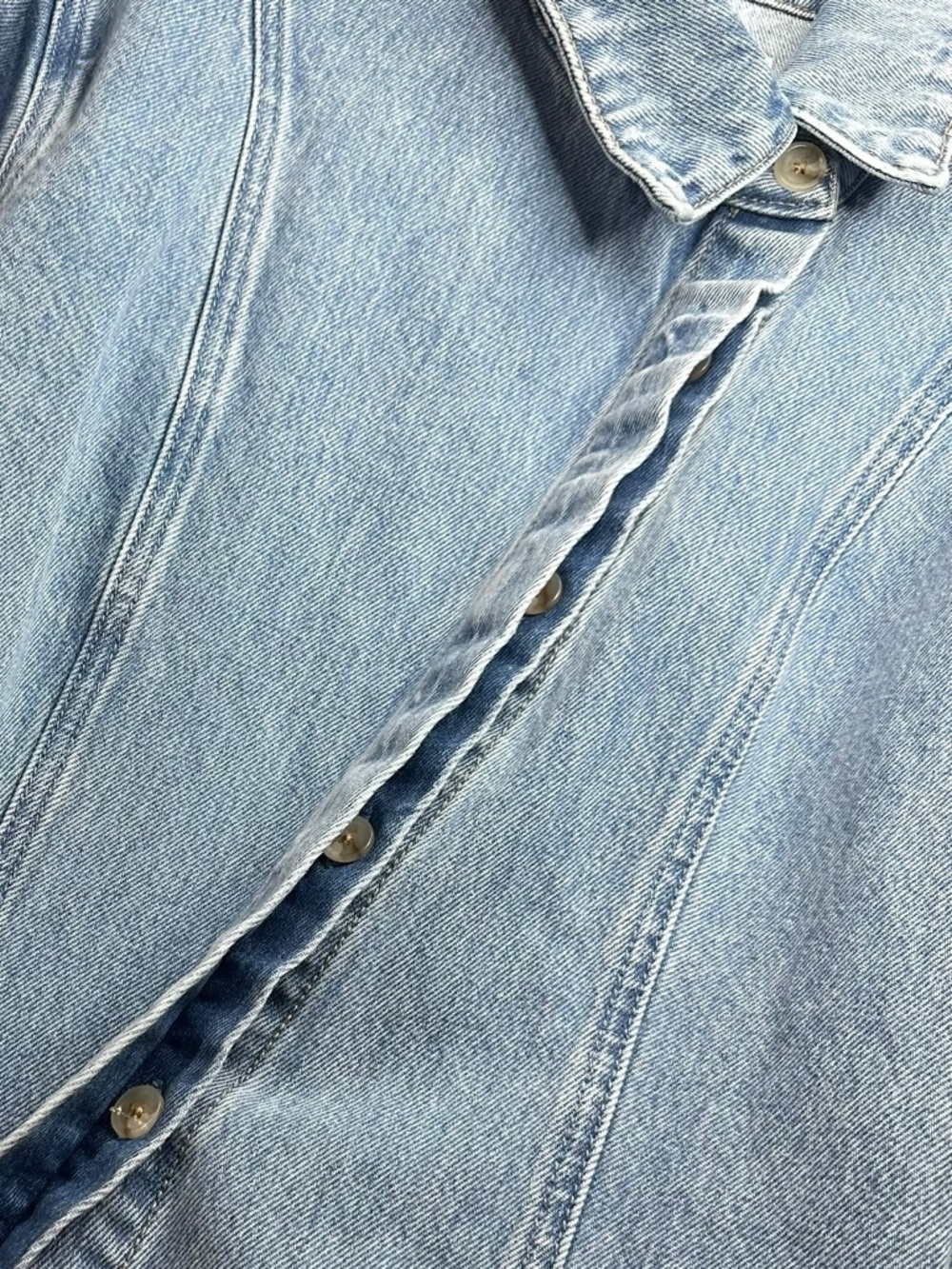 Meshki Light Wash Denim Jacket XS Fitted Button Front 100% Cotton - Picture 12 of 15